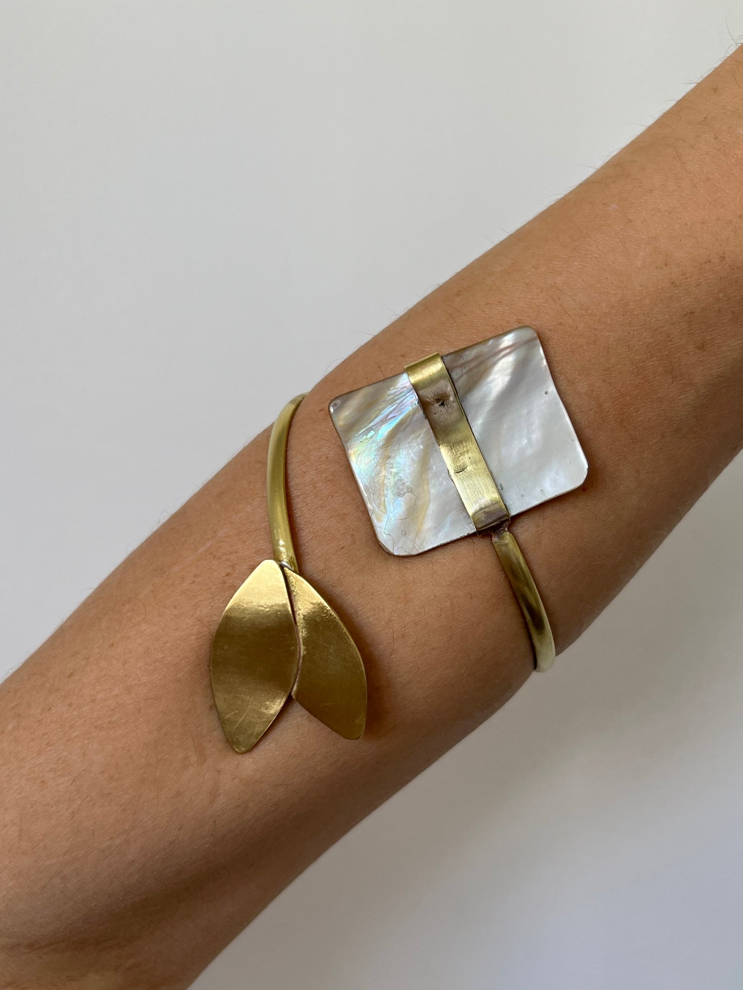 Brazalete nácar Helga