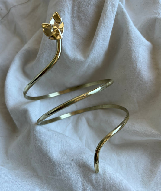 Brazalete espiral hojitas