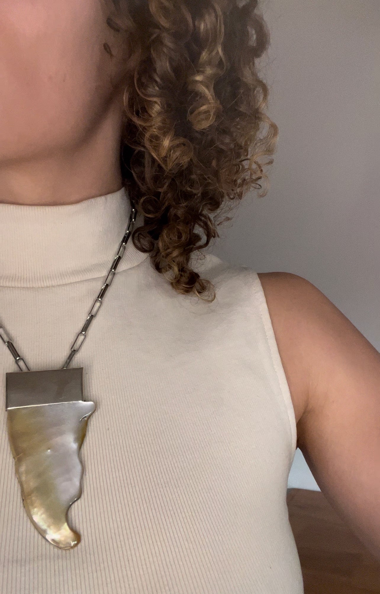 Cadena nácar irregular XL