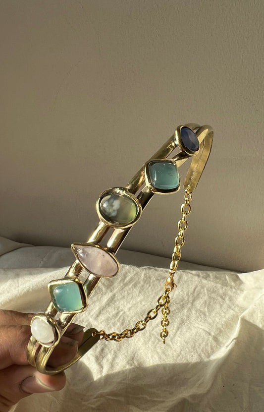 Gargantilla doble con piedras