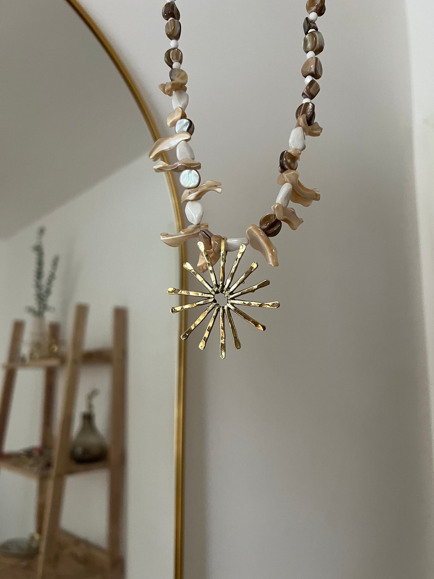 Sol chico con nácar