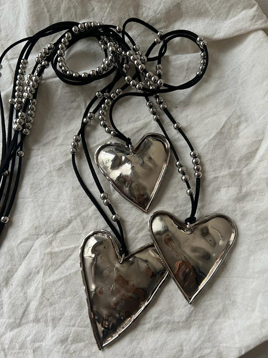 Collar corazón irregular