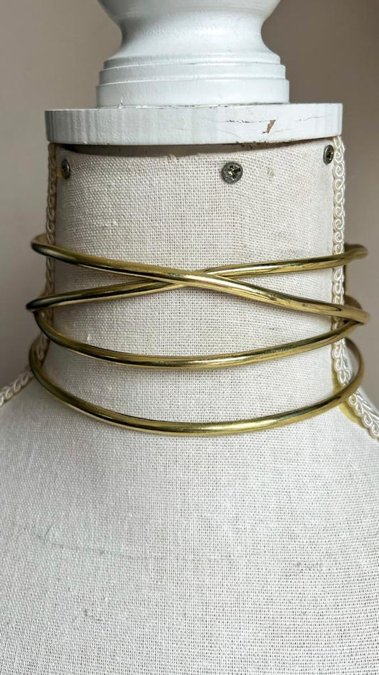 Gargantilla cruzada 4 hilos