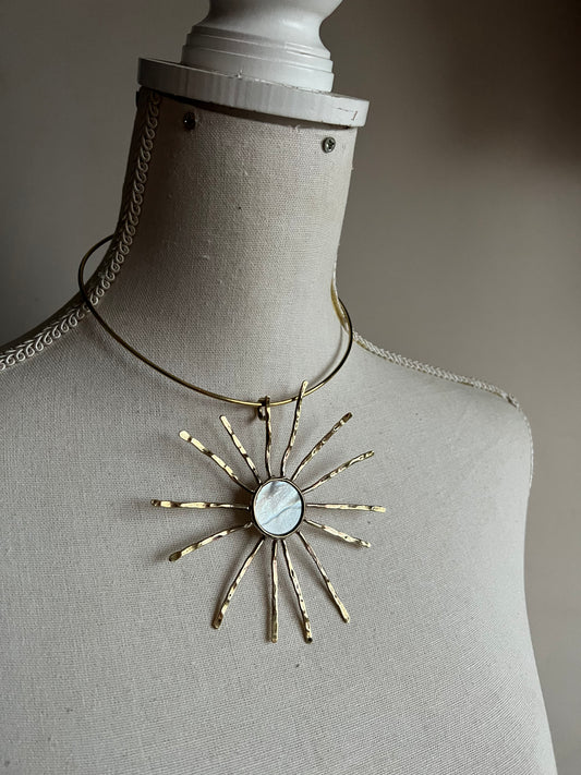 Sol con nácar redondo